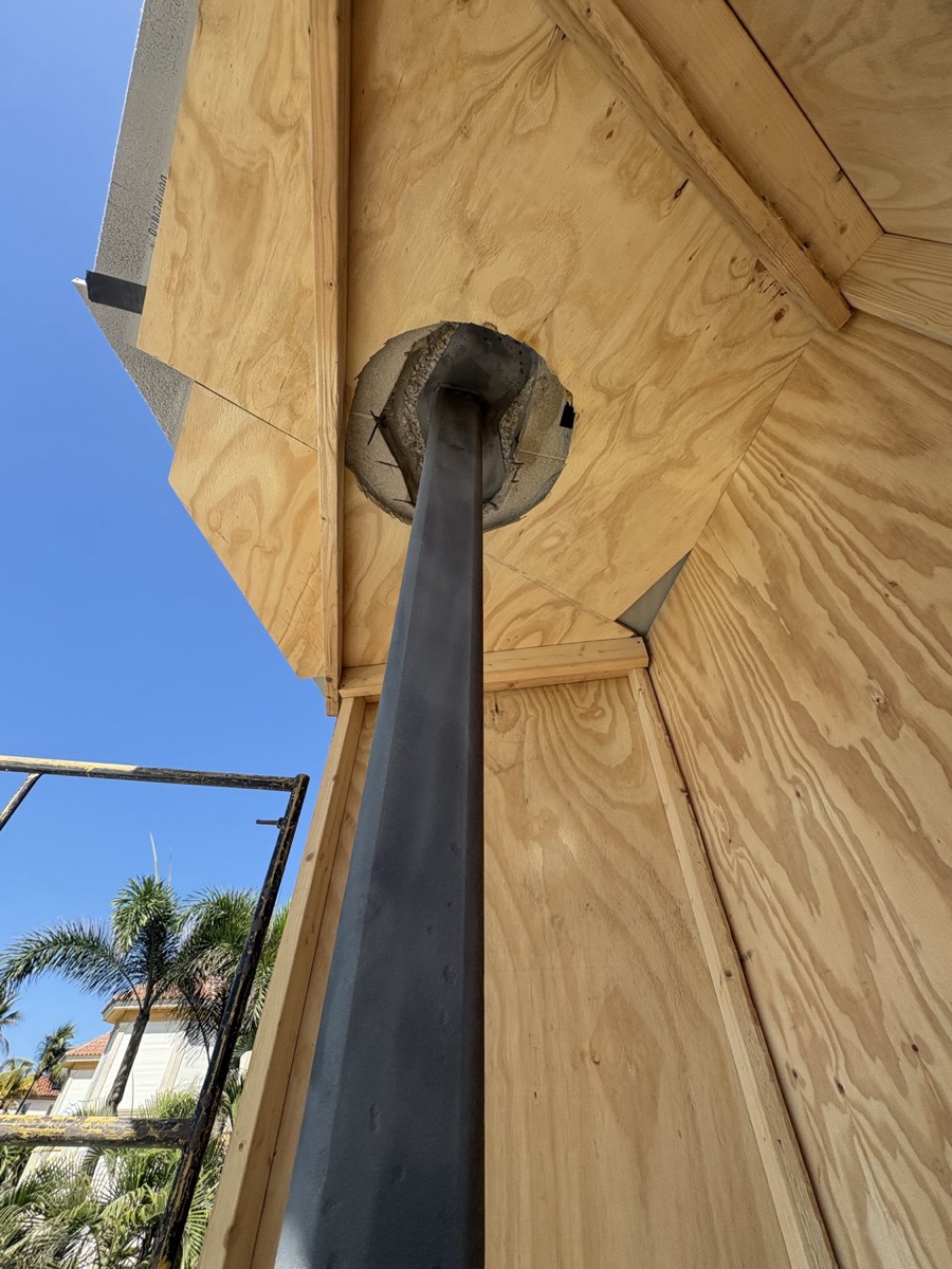 Structural steel, blasted clean